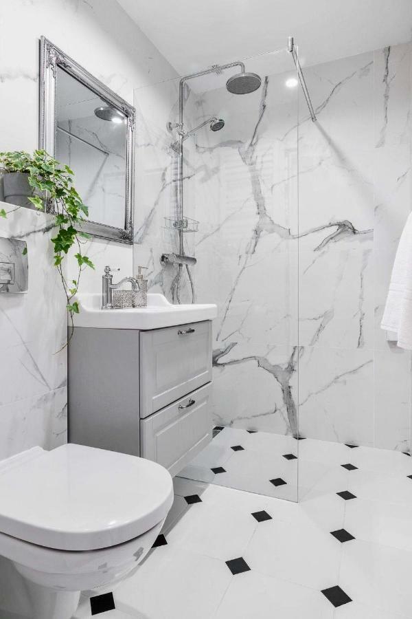 סופוט Apartaments Karlikowska Lux מראה חיצוני תמונה